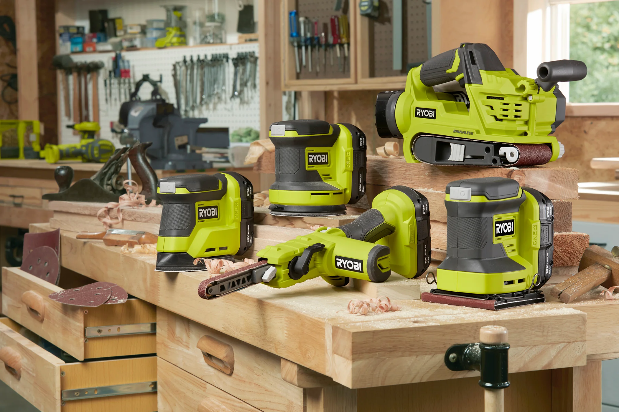 18V ONE+ 5" RANDOM ORBIT SANDER KIT - Image 12