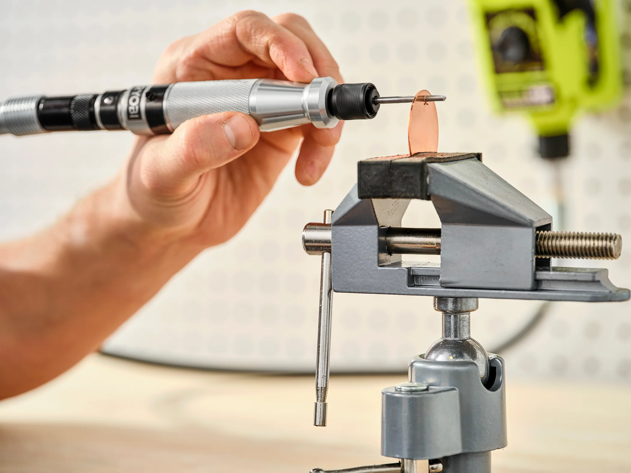 18V ONE+ HP Brushless Cordless Rotary Tool Kit - Image 11