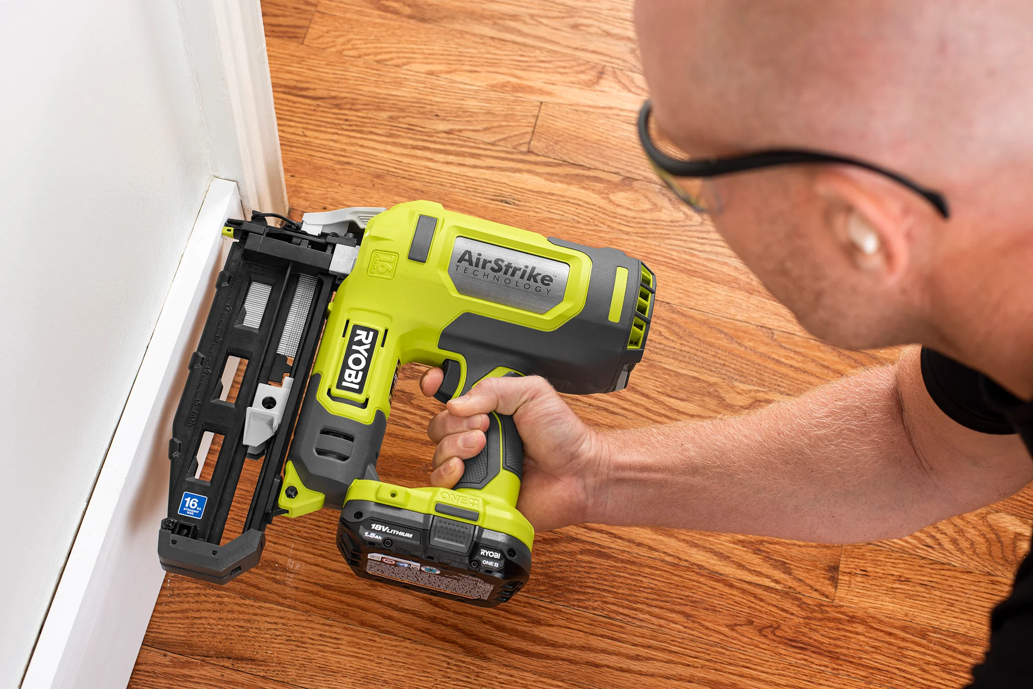 18V ONE+ AIRSTRIKE 16GA FINISH NAILER KIT - Image 3