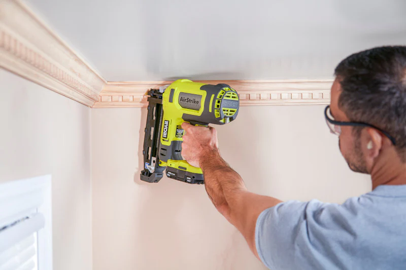 18V ONE+ AIRSTRIKE 16GA FINISH NAILER KIT - Image 5