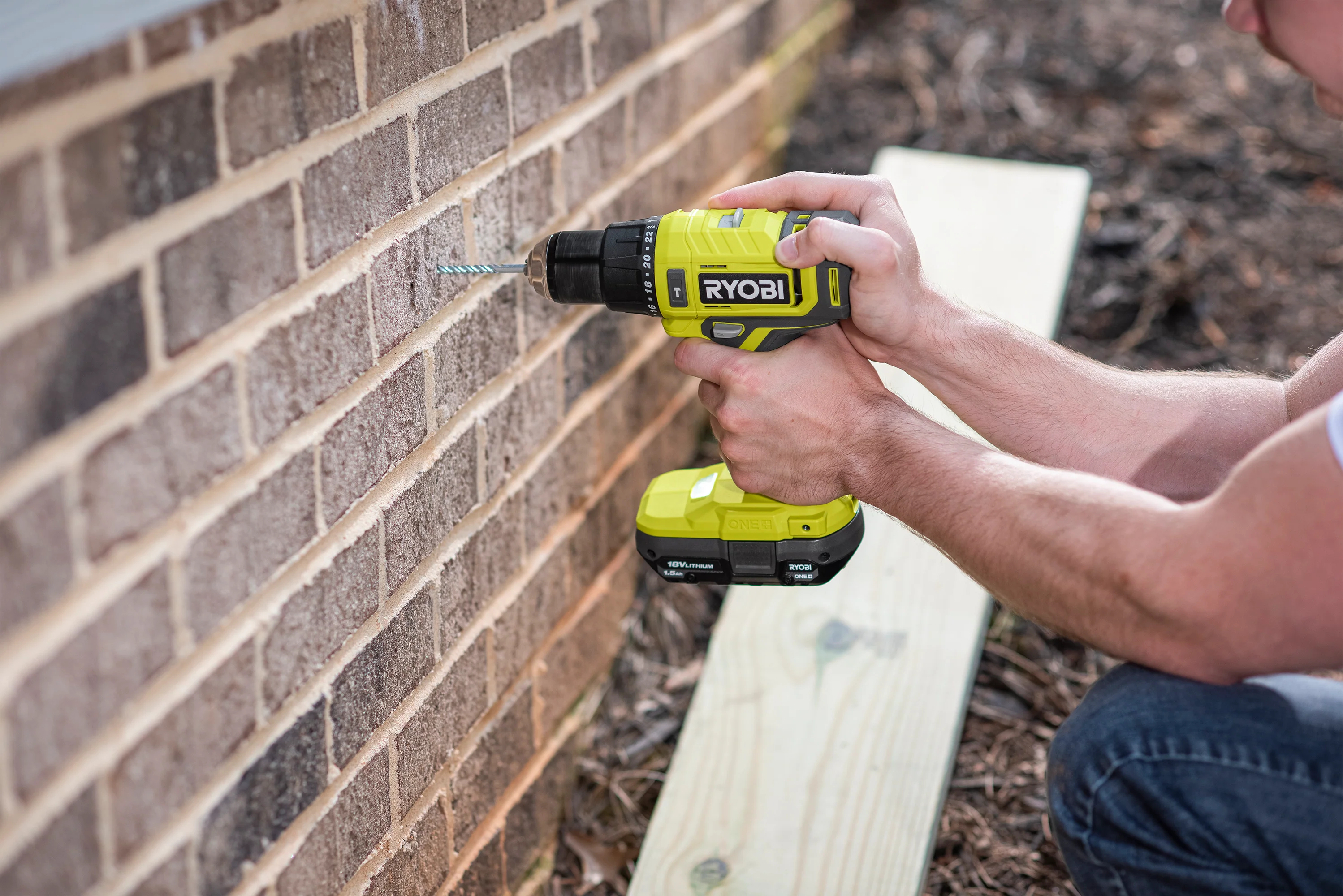 18V ONE+ Cordless 1/2 in. Hammer Drill Kit - Image 7