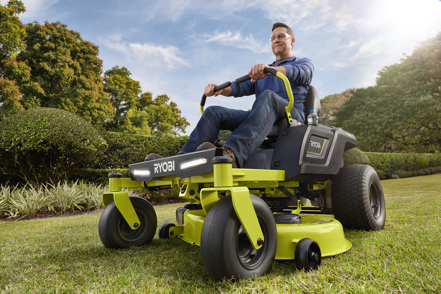 42" 100 AH Zero Turn Electric Riding Lawn Mower - Image 11