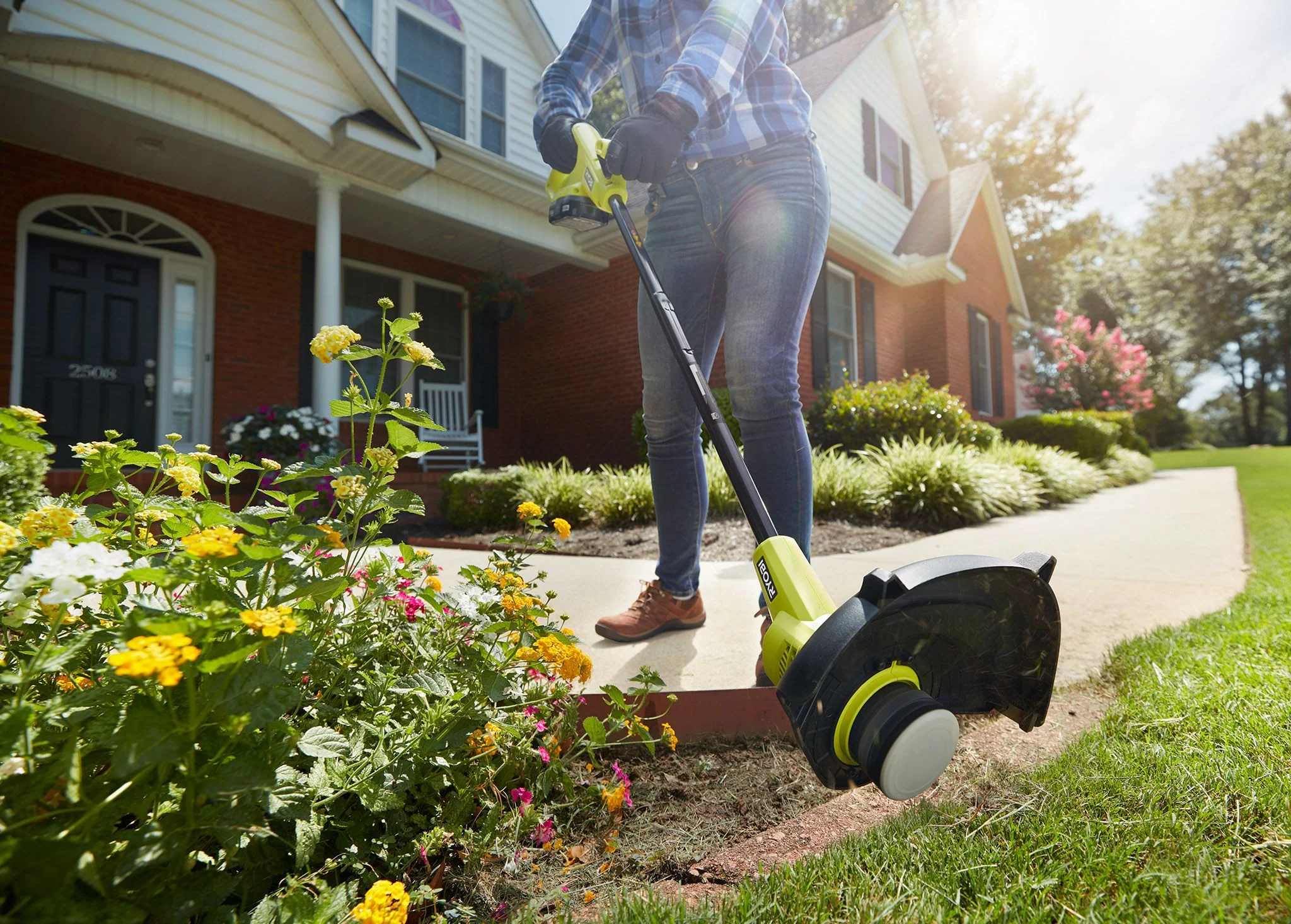 18V ONE+ 10" STRING TRIMMER - Image 3